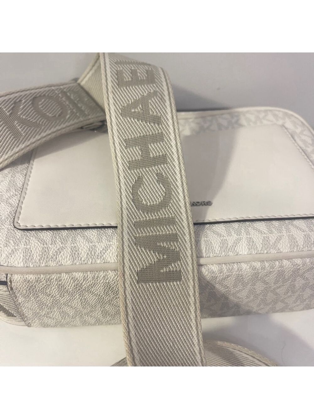 Michael Kors Maeve Crossbody Bag & Wallet Set Optic White Gray MK Signature Logo - Picture 6 of 14
